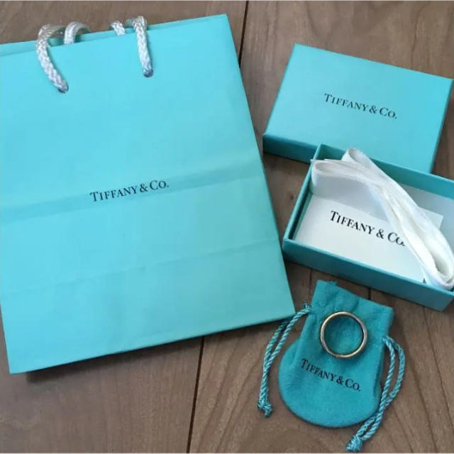 Tiffany & Co. - ティファニー リング♡箱・リボン・紙袋付き！の通販 by mamemilu's shop｜ティファニーならラクマ