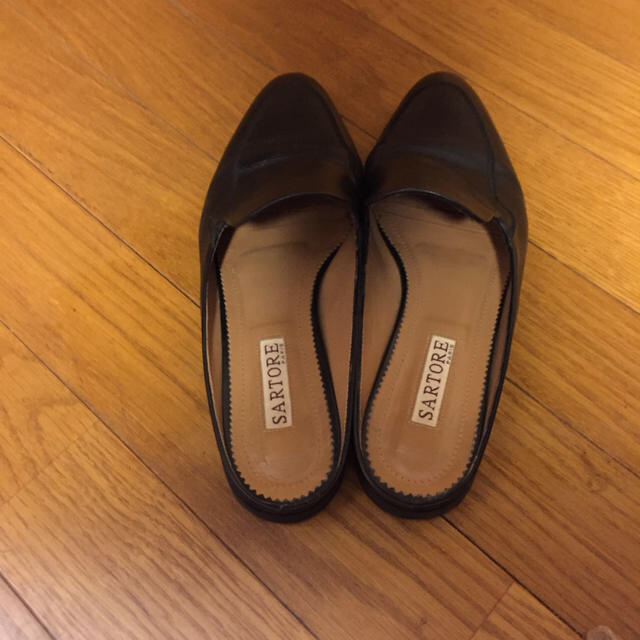 DEUXIEME CLASSE(ドゥーズィエムクラス)のSARTORE SLIPPERS SANDALS 37 レディースの靴/シューズ(サンダル)の商品写真