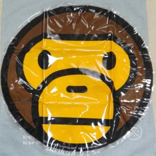 アベイシングエイプ(A BATHING APE)の塩乙女　様専用　エイプ　エアークッション(クッション)