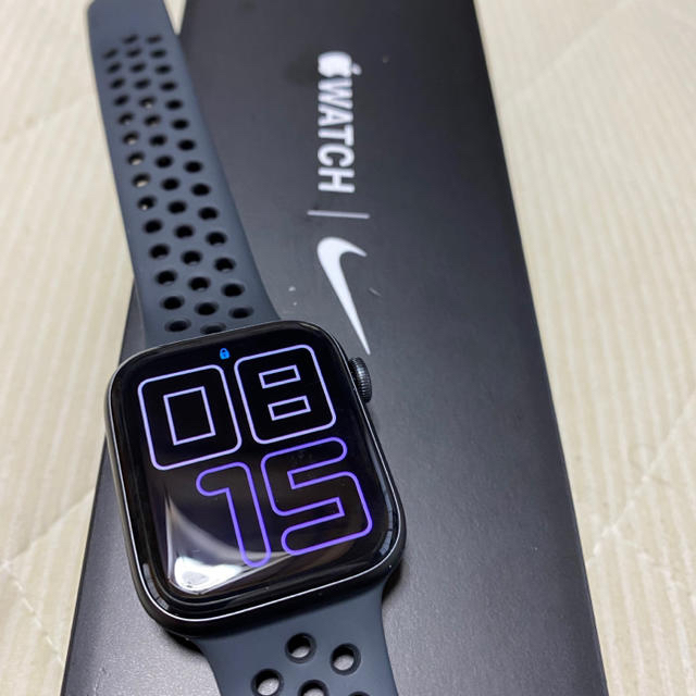 Apple Watch Nike Series 5（GPS）- 44mm