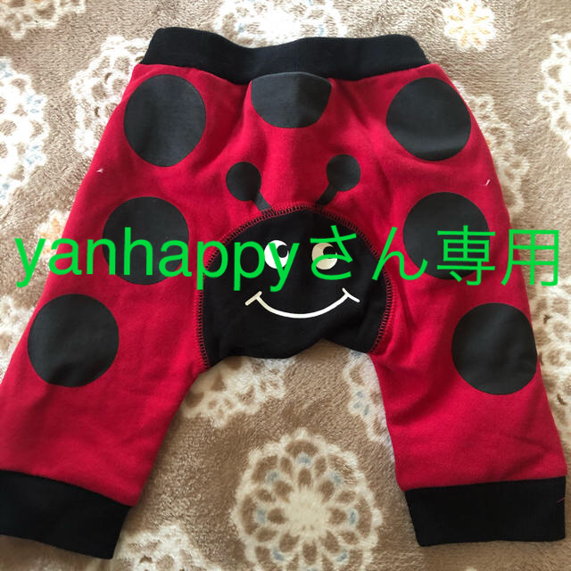 西松屋(ニシマツヤ)のてんとう虫ズボン キッズ/ベビー/マタニティのベビー服(~85cm)(パンツ)の商品写真