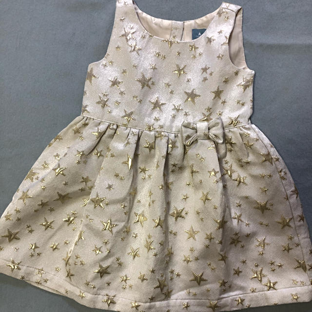 GAP Kids(ギャップキッズ)の星柄ワンピース キッズ/ベビー/マタニティのキッズ服女の子用(90cm~)(ワンピース)の商品写真