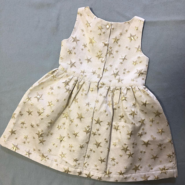 GAP Kids(ギャップキッズ)の星柄ワンピース キッズ/ベビー/マタニティのキッズ服女の子用(90cm~)(ワンピース)の商品写真