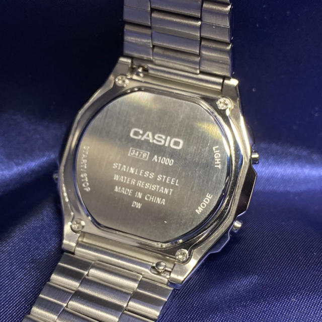 CASIO(カシオ)の国内未入荷 デジタル腕時計/チープカシオ ステンレス×白蝶貝モデル レディースのファッション小物(腕時計)の商品写真