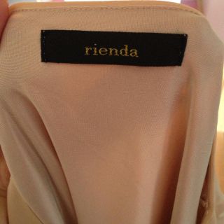 リエンダ(rienda)のriendaベージュワンピ♡(ミニワンピース)