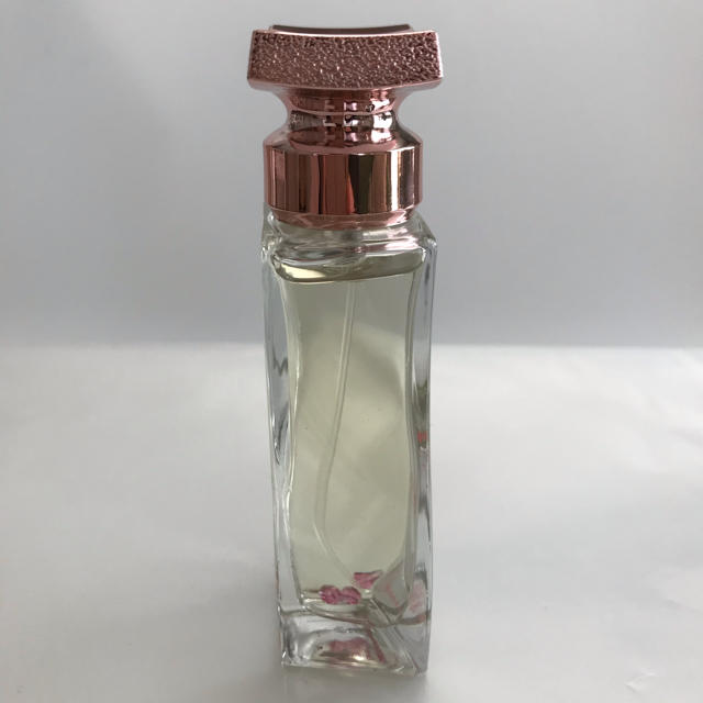 SAMOURAI(サムライ)のR様専用　サムライウーマン　ワンラブ　01 オードトワレ　40ml コスメ/美容の香水(香水(女性用))の商品写真