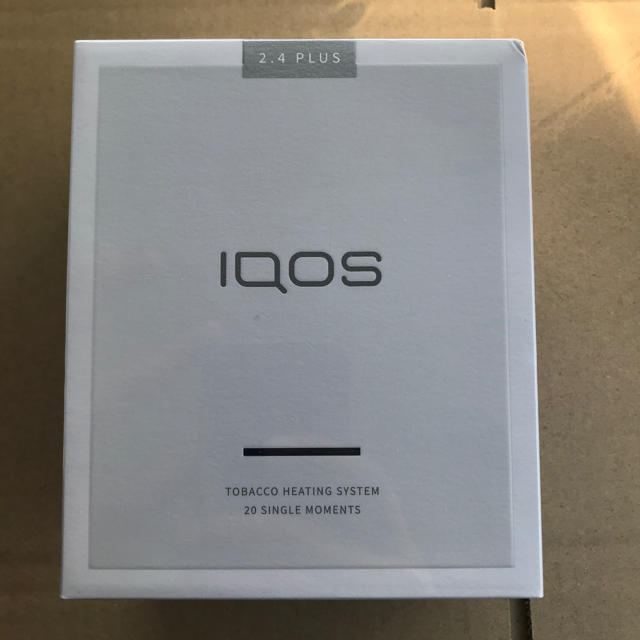 IQOS(アイコス)の【新品未開封】iQOS2.4 PLUS アイコス　本体キット　未登録 メンズのファッション小物(タバコグッズ)の商品写真