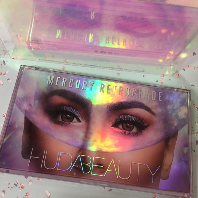 Sephora(セフォラ)のHUDA beauty アイシャドウパレット　正規品　海外コスメ コスメ/美容のベースメイク/化粧品(アイシャドウ)の商品写真