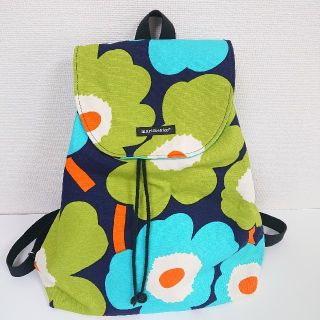 マリメッコ(marimekko)のマリメッコ marimekko ピエニウニッコ リュック(リュック/バックパック)