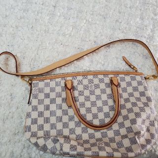 ルイヴィトン(LOUIS VUITTON)のLouisVuitton バッグ 最終値下げ(ハンドバッグ)