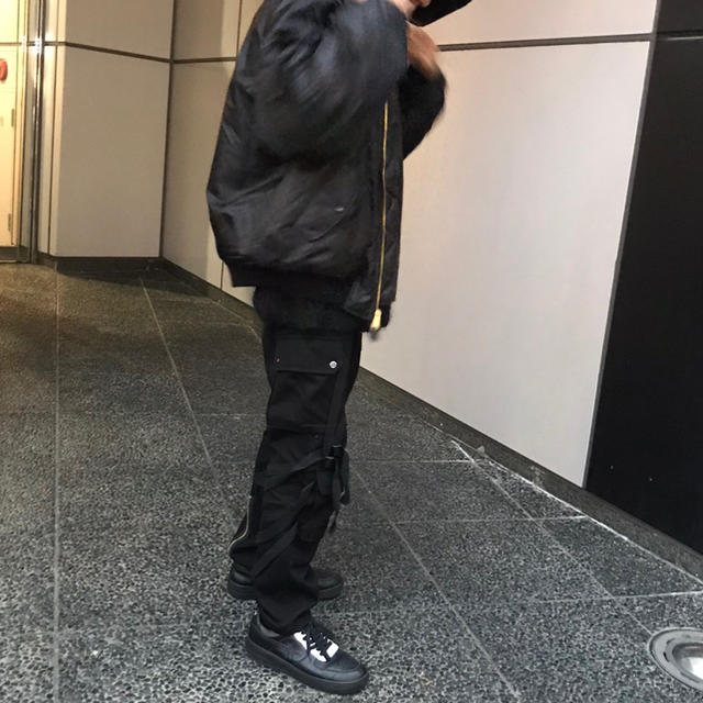 OFF-WHITE(オフホワイト)のRogic 1st ボンテージカーゴ メンズのパンツ(ワークパンツ/カーゴパンツ)の商品写真