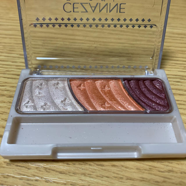 CEZANNE（セザンヌ化粧品）(セザンヌケショウヒン)のセザンヌ トーンアップアイシャドウ 06 オレンジカシス(2.6g) コスメ/美容のベースメイク/化粧品(アイシャドウ)の商品写真