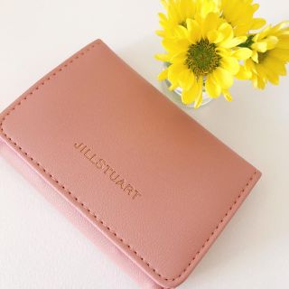 ジルスチュアート(JILLSTUART)の【美品・即発送】JILLSTUART ジルスチュアート 三つ折り財布(財布)