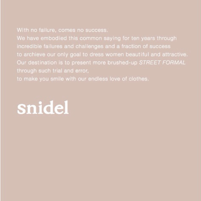 SNIDEL(スナイデル)のAラインフォックスファーコート❤︎ レディースのジャケット/アウター(毛皮/ファーコート)の商品写真