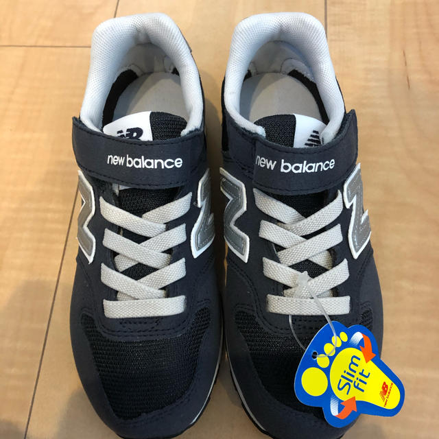 New Balance(ニューバランス)の未使用）ニューバランス キッズ19cm キッズ/ベビー/マタニティのキッズ靴/シューズ(15cm~)(スニーカー)の商品写真