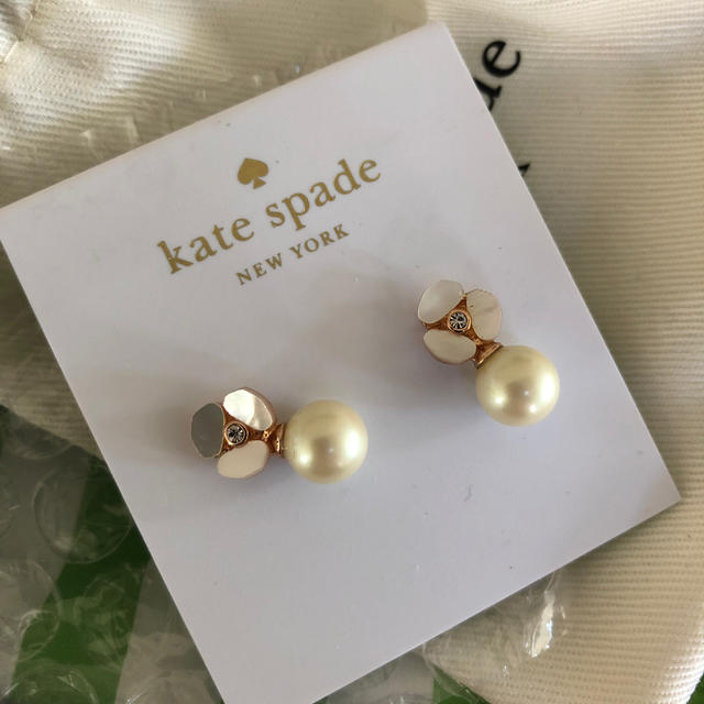 ケイトスペイド ピアス スペイド レディース 新品未使用