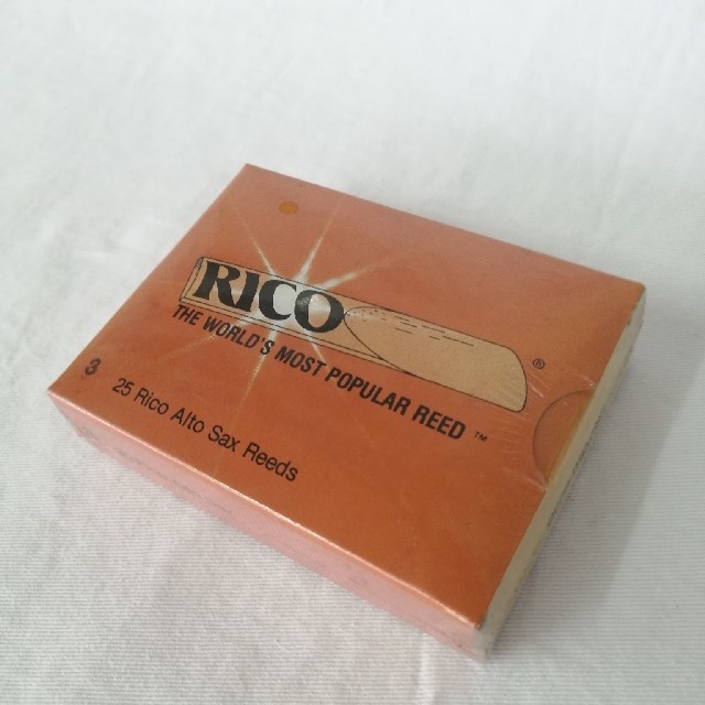 RICO(リコ)の【新品未開封】RICO アルトサックス　リード　3番 楽器の管楽器(サックス)の商品写真