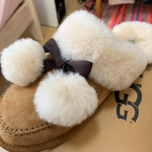 UGG(アグ)のUGG ルームシューズ インテリア/住まい/日用品のインテリア小物(スリッパ/ルームシューズ)の商品写真