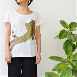ツモリチサト(TSUMORI CHISATO)のTSUMORICHISATO▼定番♪▼ホワイト▼CATS♪Ｔシャツ▼サイズ2(Tシャツ(半袖/袖なし))