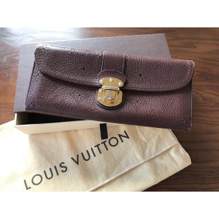 ルイヴィトン(LOUIS VUITTON)の マサ6540様専用LOUIS VUITTON マヒナポルトフォイユ クラッチ(財布)