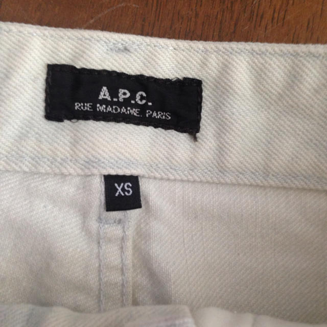 A.P.C(アーペーセー)のまいたんこぶ様専用ページ レディースのスカート(ミニスカート)の商品写真