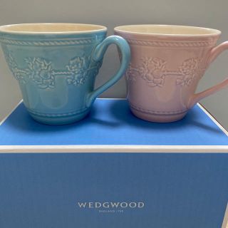 ウェッジウッド(WEDGWOOD)の【専用】新品未使用　WEDGWOOD マグカップセット(グラス/カップ)