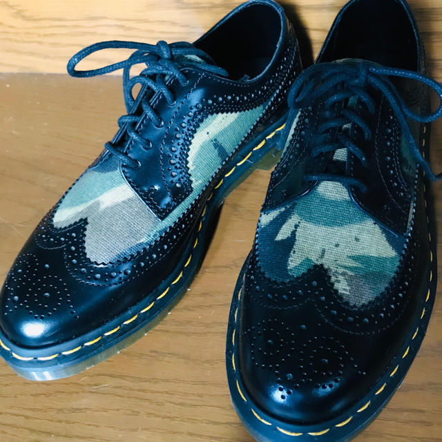 Dr.Martens(ドクターマーチン)の新品未使用　ドクターマーチン　迷彩カモフラ レディースの靴/シューズ(ローファー/革靴)の商品写真