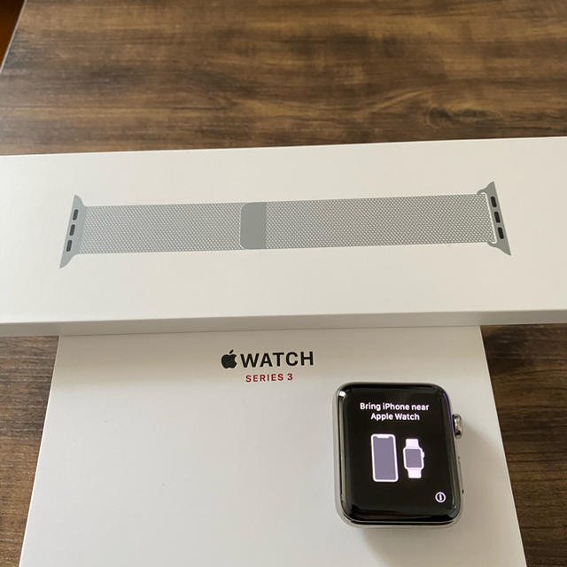 美品AppleWatchseries3ステンレス42mmと新純正ミラネーゼループ