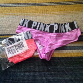 ヴィクトリアズシークレット(Victoria's Secret)のビクシー(PINK)ショーツ(その他)