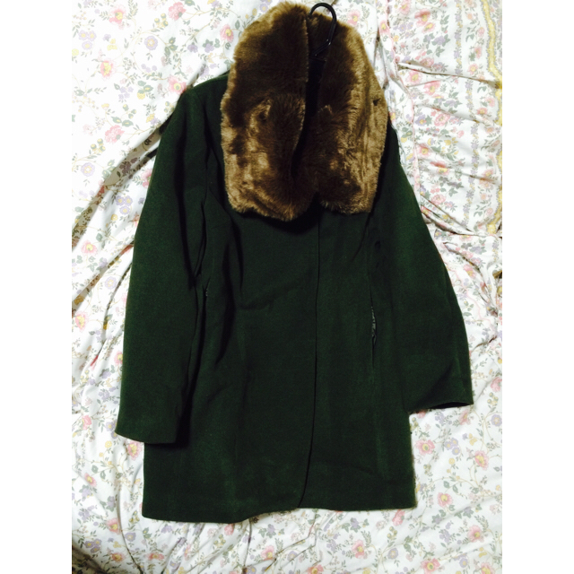 EMODA(エモダ)のクロスカラーコクーンCO レディースのジャケット/アウター(毛皮/ファーコート)の商品写真