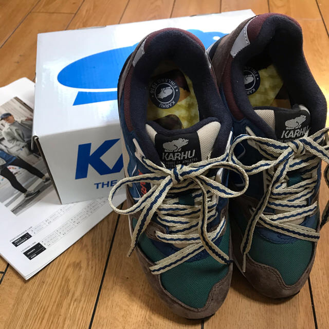 新品未使用★カルフ KARHU シンクロンクラシック★スニーカー/バーニーズ 3