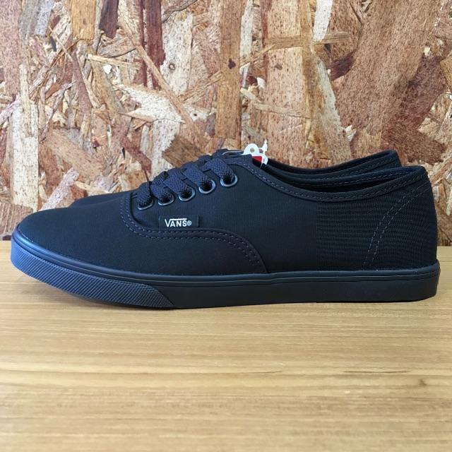 ブラックサイズ新品USA Vans Authentic Lo Pro/Black 23.5cm