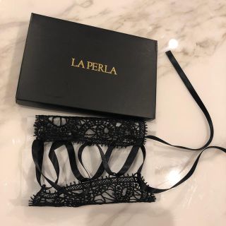 ラペルラ(LA PERLA)のLA PERLAノベルティレースカフス未使用箱付黒ブラックラペルラ(その他)