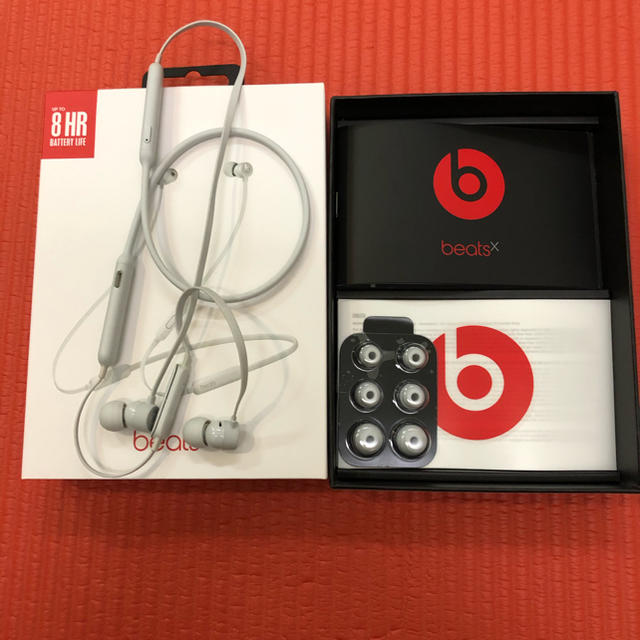 beats X ホワイト