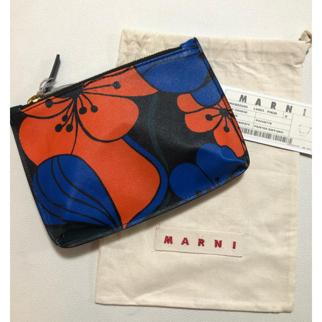 Marni(マルニ)の新品未使用MARNI ポーチ レディースのファッション小物(ポーチ)の商品写真