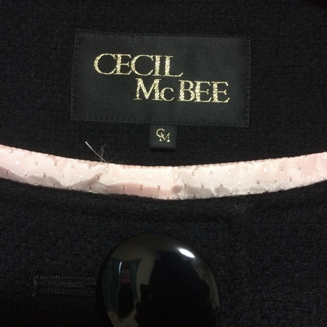 CECIL McBEE(セシルマクビー)のCECIL McBEEショート丈コート レディースのジャケット/アウター(その他)の商品写真