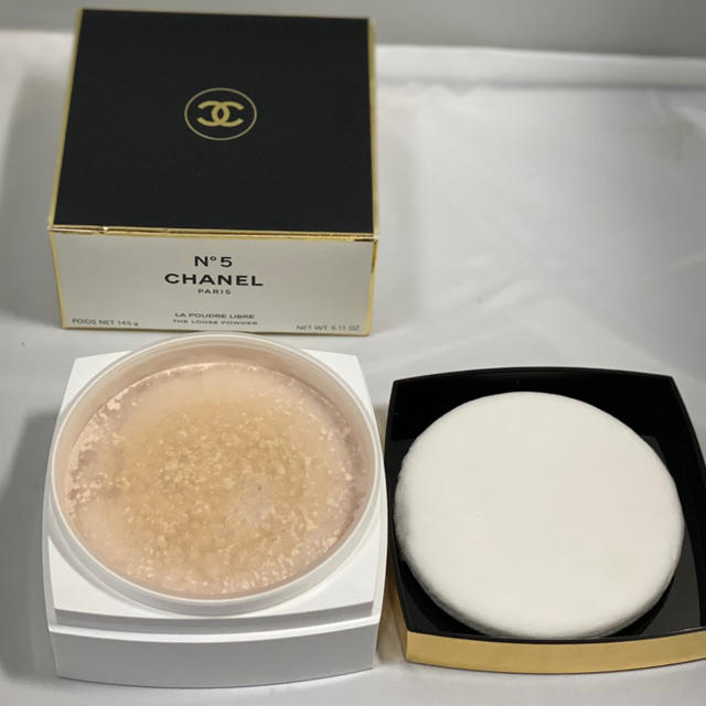 CHANEL(シャネル)のCHANELシャネル　N°5 ボディパウダー コスメ/美容のボディケア(その他)の商品写真