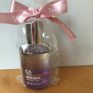 ザボディショップ(THE BODY SHOP)のホワイトムスク　オード　トワレ　30ml(香水(女性用))