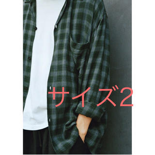 コモリ(COMOLI)の2 comoli 20ss レーヨン オープンカラーシャツ グリーン　チェック(シャツ)