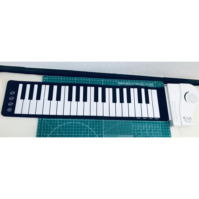 ロールピアノ　37鍵盤　お子さんに♪ 楽器の鍵盤楽器(電子ピアノ)の商品写真