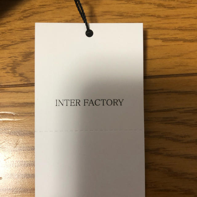 niko and...(ニコアンド)のINTER FACTORY　デニムテーパードパンツ メンズのパンツ(デニム/ジーンズ)の商品写真