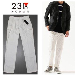 ニジュウサンク(23区)の《23区HOMME》新品 スラブサテンストレッチカーゴパンツ L(W81)(ワークパンツ/カーゴパンツ)