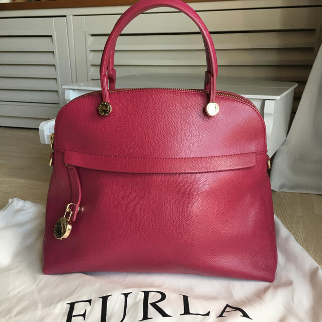 【美品】FURLA パイパー　最終値下げ