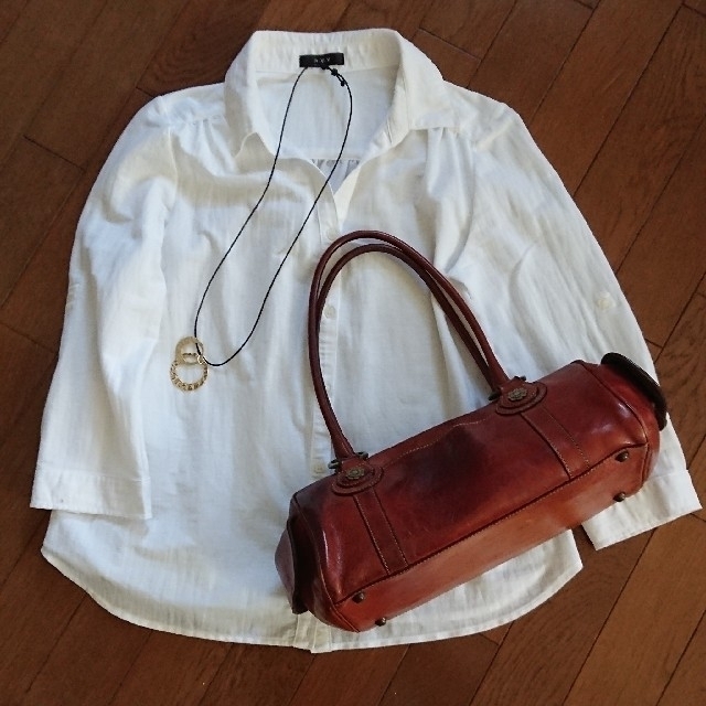 ANNA SUI(アナスイ)のANNA SUI♥️アナスイ✨ショルダーバッグ✨レザー✨ レディースのバッグ(ハンドバッグ)の商品写真