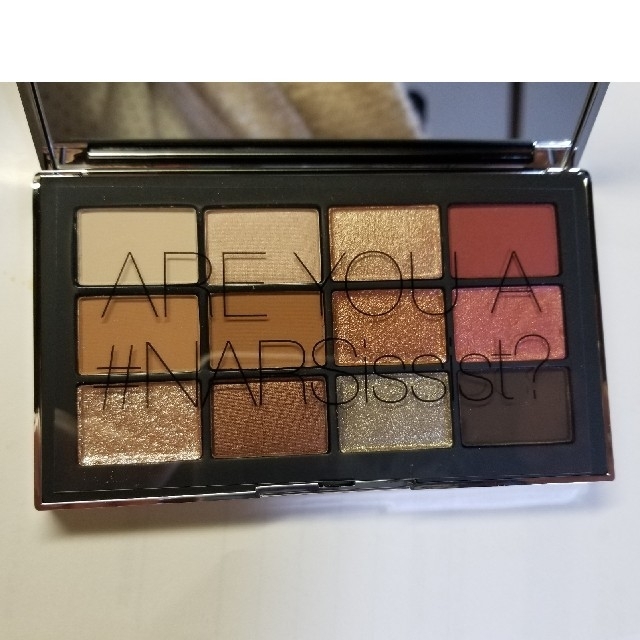 NARS(ナーズ)のNARS ナーズイスト ウォンテッド アイシャドーパレット コスメ/美容のベースメイク/化粧品(アイシャドウ)の商品写真