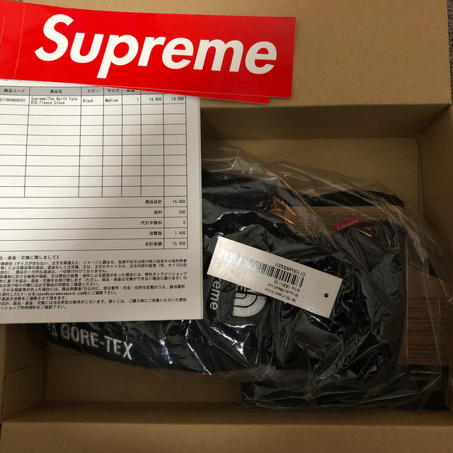 Supreme(シュプリーム)のsupreme the north face RTG fleece glove メンズのファッション小物(手袋)の商品写真