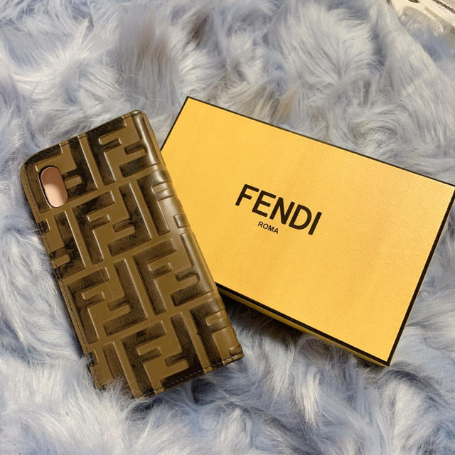 FENDI(フェンディ)のrose様専用 スマホ/家電/カメラのスマホアクセサリー(iPhoneケース)の商品写真