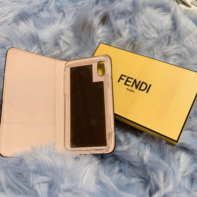 FENDI(フェンディ)のrose様専用 スマホ/家電/カメラのスマホアクセサリー(iPhoneケース)の商品写真