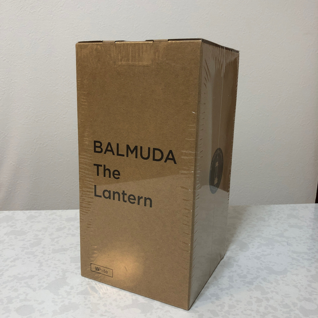 BALMUDA(バルミューダ)のバルミューダ　ランタン　ホワイト　L02A-WH スポーツ/アウトドアのアウトドア(ライト/ランタン)の商品写真
