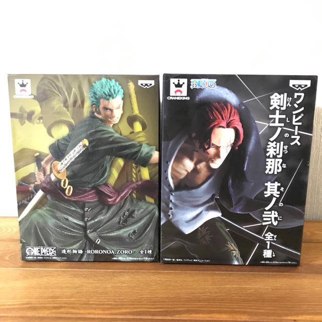 One Piece 躍動 剣士 剣豪 ゾロ シャンクス フィギュアの通販 By Chaz ラクマ